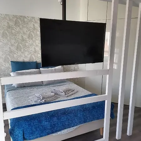 Porta 10 - Perfect For 2 With Small Terrace Appartamento