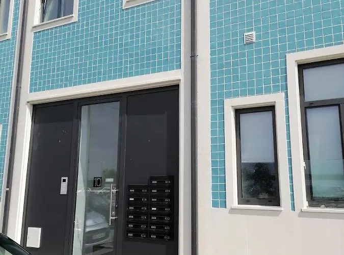 Porta 10 - Perfect For 2 With Small Terrace شقة *